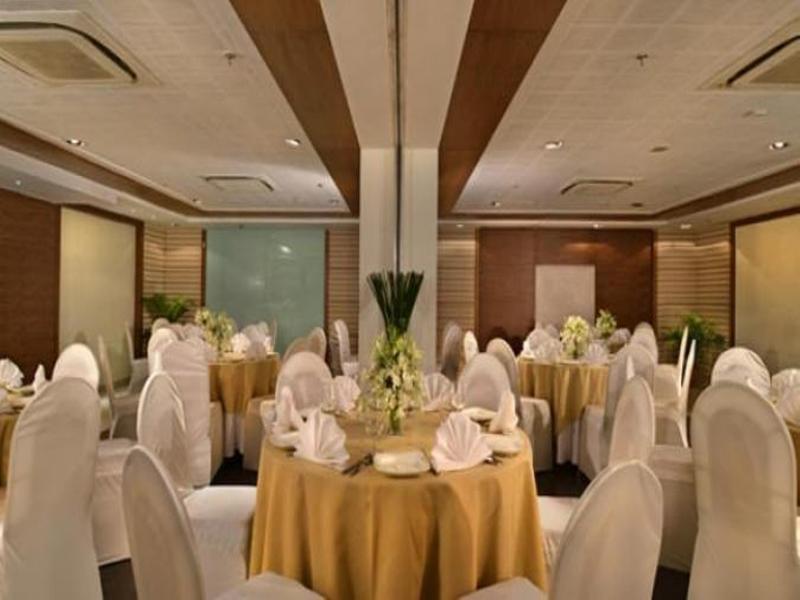 Majestic Court Sarovar Portico Navi Mumbai Extérieur photo